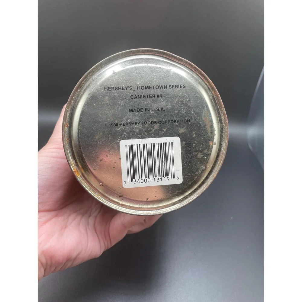Vintage Hershey's Kisses Milk Chocolate Avenue Collector Tin Canister #4 1990